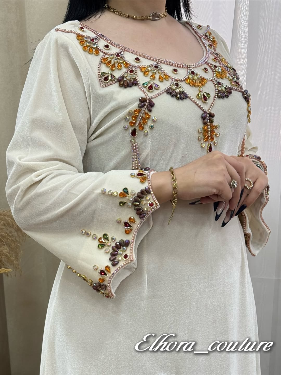 فستان مرصّع